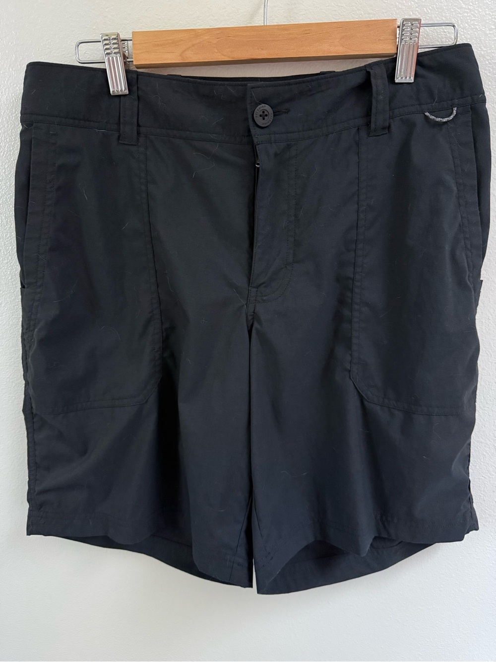 REI Black Flat-Front Women’s Elastic Waist Back Outdoor Shorts